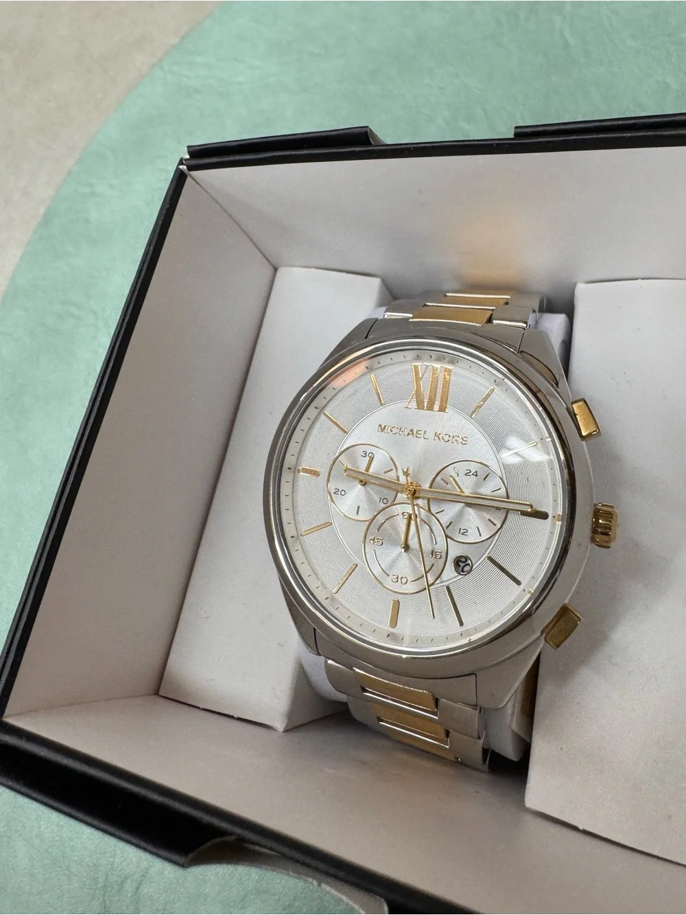 Michael Kors Men’s Two-Tone Silver&Gold Stainless Steel Chronograph NO BATTERY